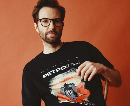 «Союзмультфильм» и Sela представили четвертый дроп одежды и аксессуаров с героями «золотой коллекции»